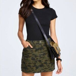 Rebecca Minkoff Camouflage Mini Skirt Size 26